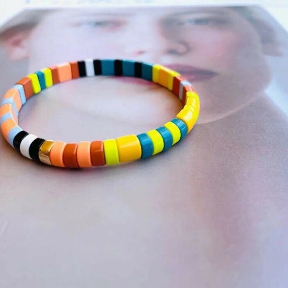 Roxanne Assoulin Good Vibration Bracelet - Picture 3 of 6